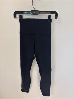 Lulu size 2 Black High-Waist Align Leggings